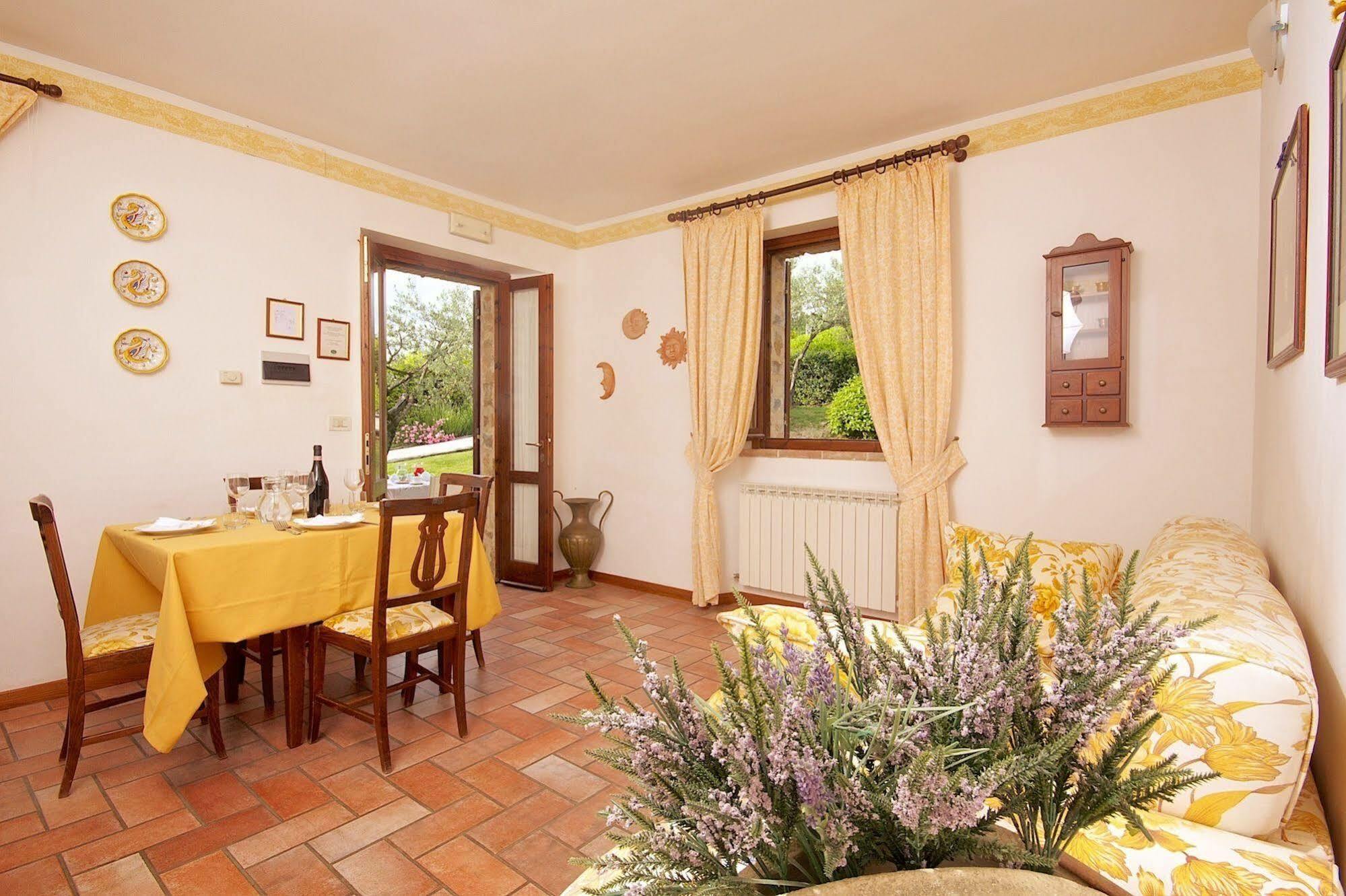 Agriturismo Le Colombe Assisi Exterior foto